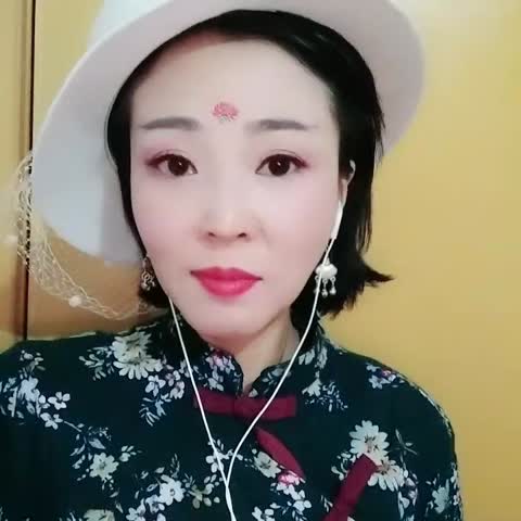 麦璇上次评价我为:文艺青年(但我实则是伪装的文艺青年)上世纪九十